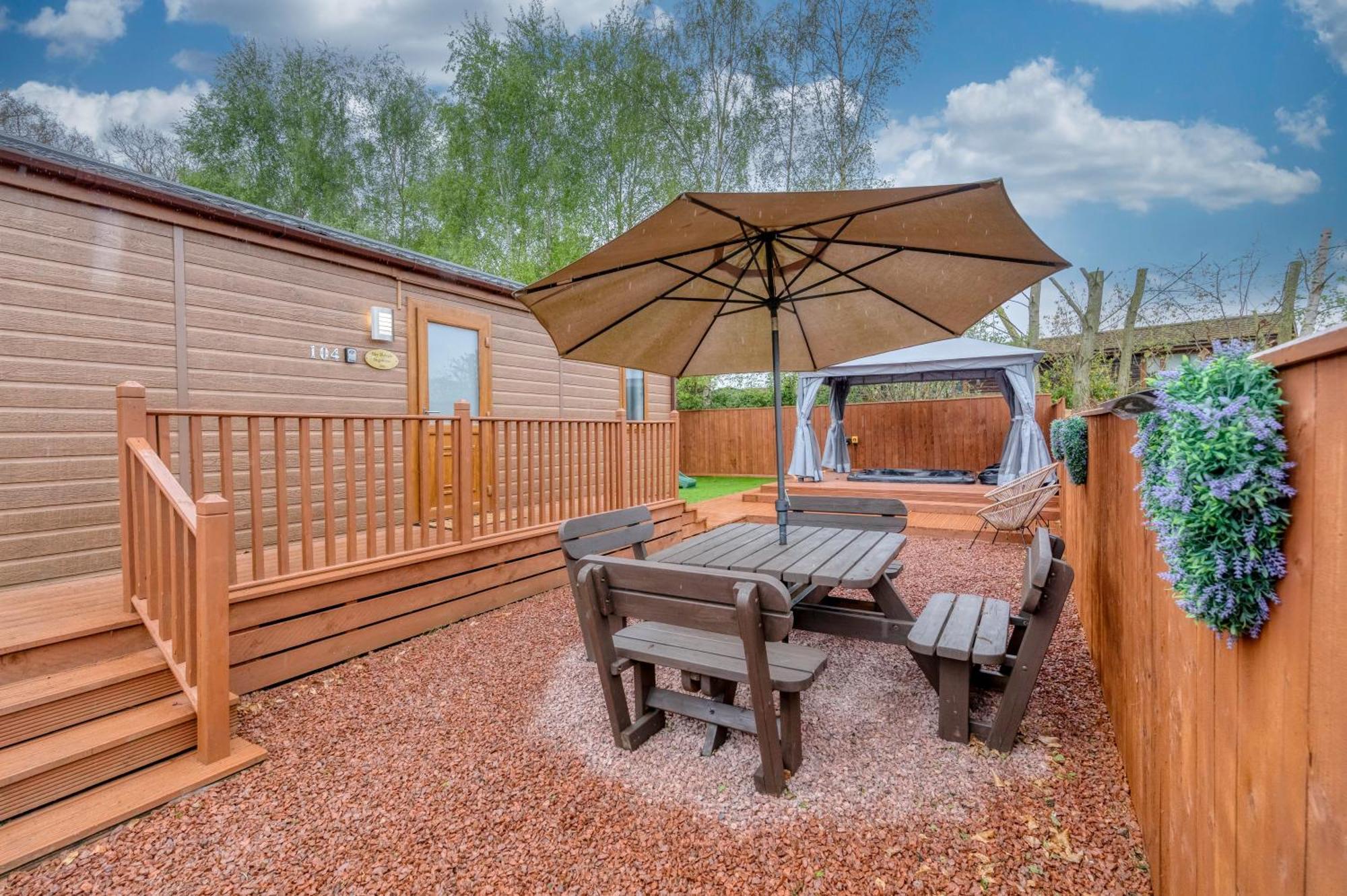 Family Luxury Retreat With Hot Tub Apartment *